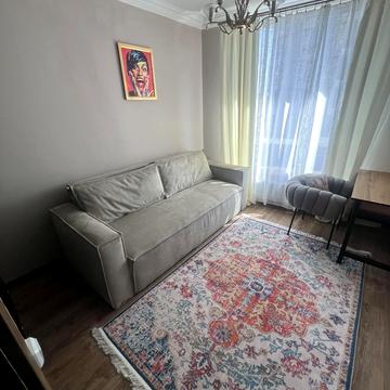 Кадетський Гай вул., 8