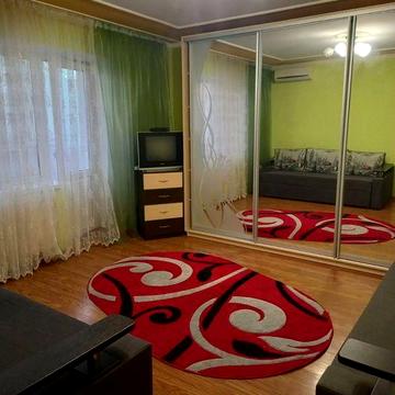 Газ! Сдам 1ком ЖК Левитана/ Неб Сотни. 3этаж