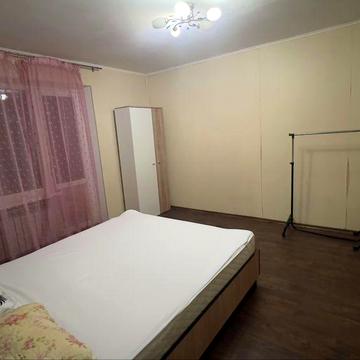 Сдаеться 1 кімнатна квартира Східний-1