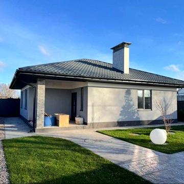 Сучасний енергоефективний будинок біля води, 11 км Київ, с. Зазим’я