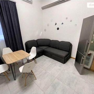 Довгострокова оренда 3к Квартира Кониського Олександра вулиця