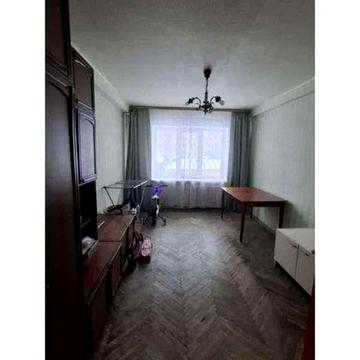 ПРОДАМ 3-х кім квартиру вул.Празька вул. 20.