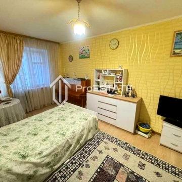 Продаж 1к квартири