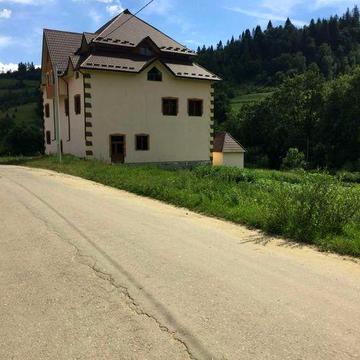 Продаж будинку готельно-ресторанного типу від  власника