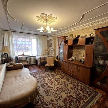 Продається 3к. квартира, у самому серці Київського района.