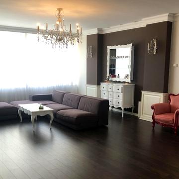 Генуезька вул., 5