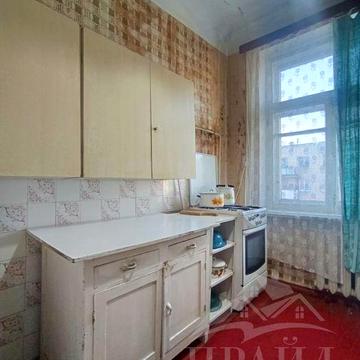 Продам 2кмн квартиру на Соборній в житловому стані