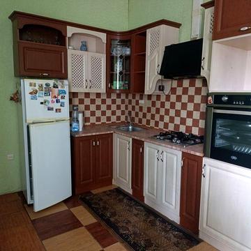 Сдам 2-комнатную квартиру. Правый берег.