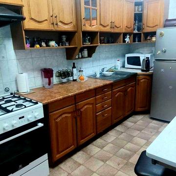 Продам 4 к. квартиру на 2 / 5 эт тёплого кирпичного дома (404746)