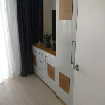 Продаєм 2-х кім квартиру з Новим ремонтом. Обухів. м-н Соснова 2