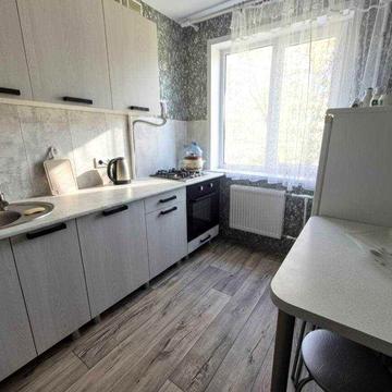 Продам 3к квартиру ж/м Косиора, Петра Калнышевского, Левый берег