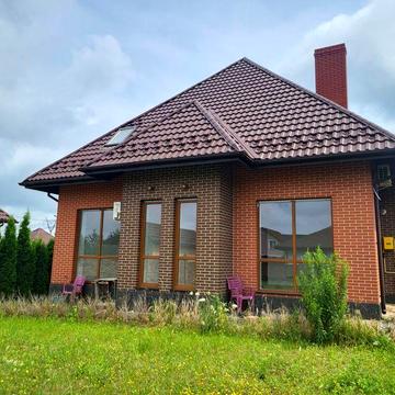 Продам  Новий будинок з ремонтом + ділянка 8 сот