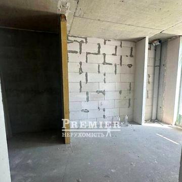 Продаж 3к Квартира Радісна вулиця