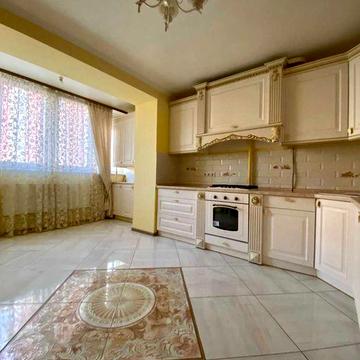 Стильна 2к.кв. із індивідуальним опаленням в районі Автовокзалу ЖК Рівбуд