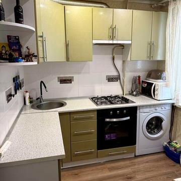 2-х комнатная Квартира на Артеме возле Олимпа