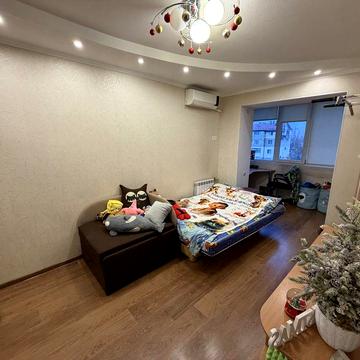 Продаж 2 кімнатної квартири Чешки в Центрі, вул. Ігоря Бедзая