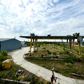 Центральна вул., 28