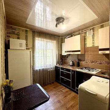 Алана Шепарда вул. (Суворова), 11-Б