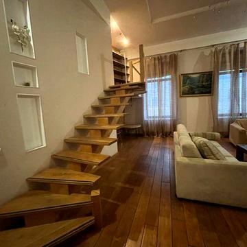 2-эт квартира Центр П. Шлях, 24, газ автономное отопление