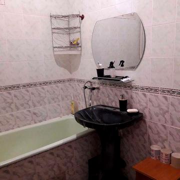 Здам частину будинку р-н Ери.