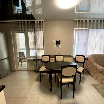 Вишняківська вул., 2