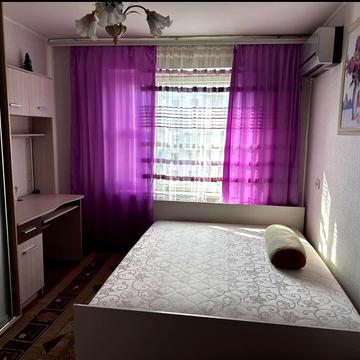 Академіка Корольова вул., 79/1