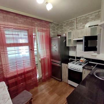 Академіка Корольова вул., 79/1