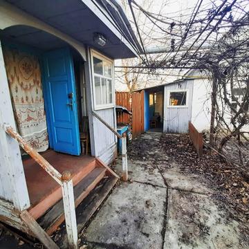 Чайковського, 8