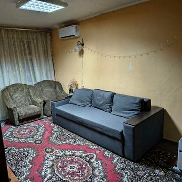 Сдаю квартиру левый берег 3 х комнатная