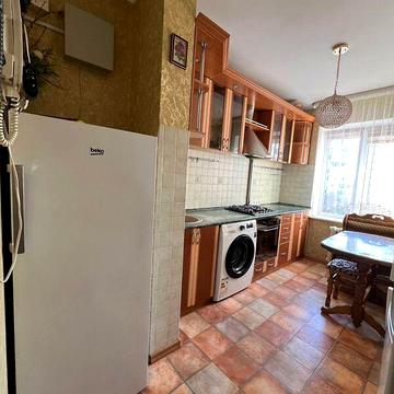 Продаж 3к Квартира Грушевського Академіка вулиця