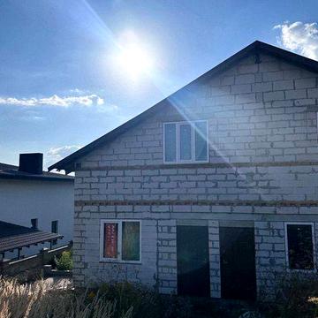 Частина будинку 1/3#Рівне#Червоні гори