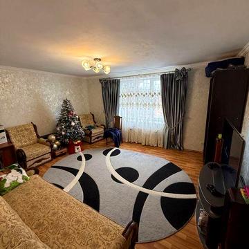 Продаж трьох кімнатної квартири в р-н (ПРОСПЕКТ-ГОЛОВНА)