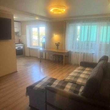 Продажа 4 ком. квартиры в Александровском р-не