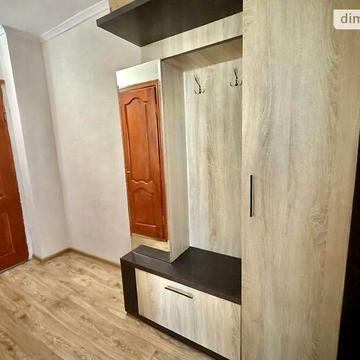 Продаж 1к Квартира Плугова вулиця