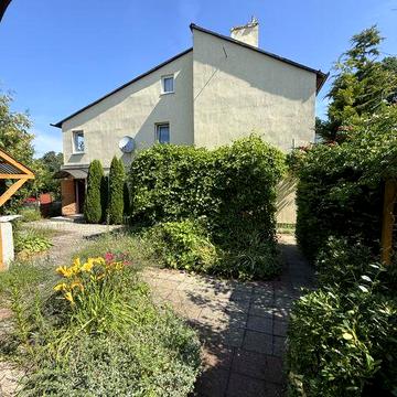 Продаж окремого будинку Підрясне