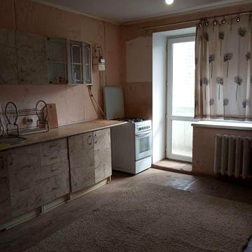 Большая однокомнатная квартира в кирпичном доме, газ