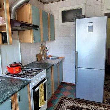 Продаж 3км  квартири р-н  літака