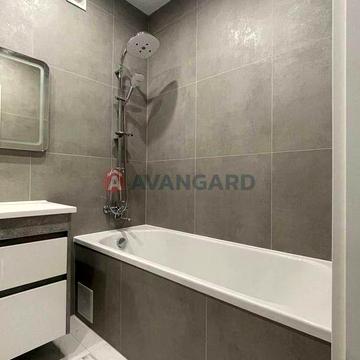 Квартира з ремонтом у Новобудові | вул. Содружества 53000$