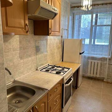 Продається 1-к.квартира в 15 хвилинах ходу до м."Шулявська".