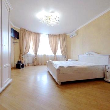 Чудова 2-кімнатна квартира біля метро Осокорки | ЖК «Патріотика»