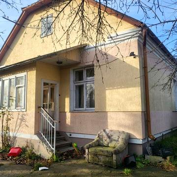 Здається будинок