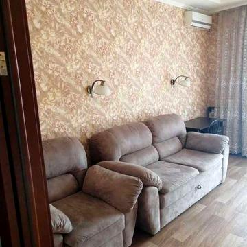 Сдам 2х комнатную квартиру на прос.Яворницкого 119