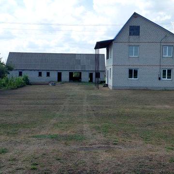 Продам двохетажний дом