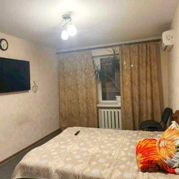 Продам 2 комн кв   м. Индустриальная! Капремонт | Мебель и техника