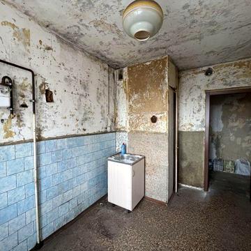 Продаж Вечірній 3 кімнатна. Івана Авраменка 7