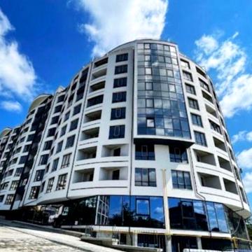 Продам трикімнатну квартиру у м. Трускавець вул Довбуша ЖК Фортеця