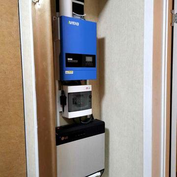 Здається 2-к Червоної Калини 62а Система безперебійного енергоживлення