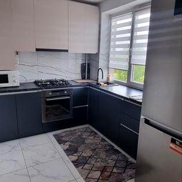 Продається 2-х кімн. кв--ра по вул. Заньковецької