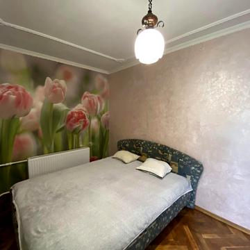 Машинобудівна вул., 24