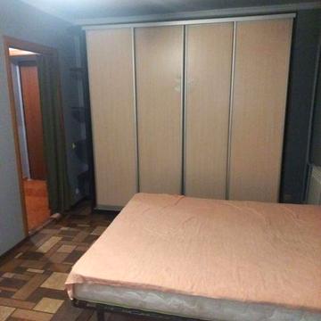 Здам 1 кімнатну квартиру по Макарова